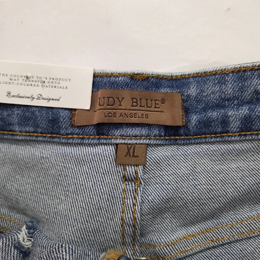 NWT Judy Blue High Rise Rigid Front Magic Jean Shorts Distressed Size XL Boho - Picture 11 of 13